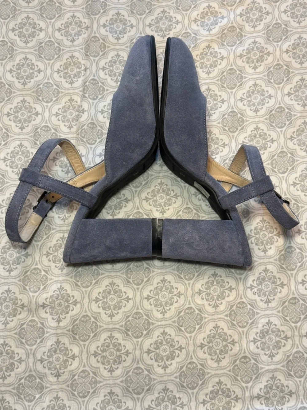 Sundance Women's Viloria Blue Leather Suede Heels size 38
